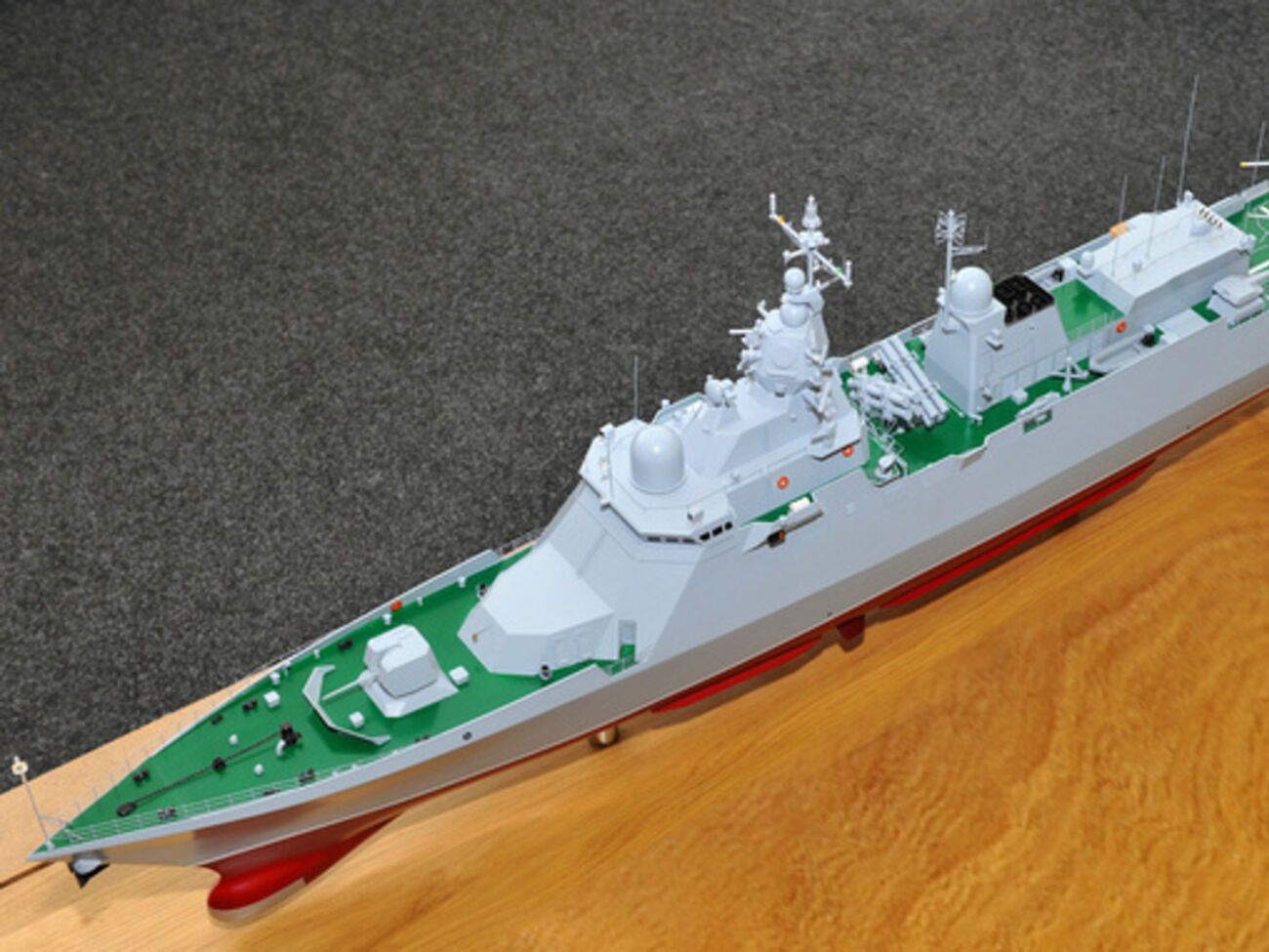 Строительство головного корвета продолжится в 2016 году