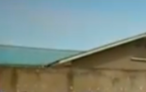 Демонстранты протестуют против решения действующего президента Пьера Нкурунзизы, правящего страной уже 10 лет, баллотироваться на третий срок