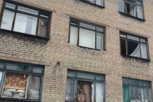 Без электричества и большей части инфраструктуры медицинский персонал до сих пор находит возможность справляться