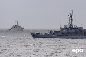 Тенденция к росту количества военных сил возникла на фоне регулярных сообщений о российских военных самолетах и кораблях, замеченных в регионе