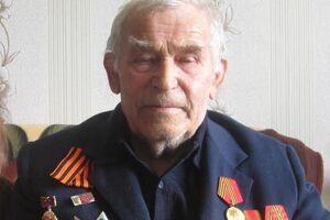 СМИ: Российские школьники, забросавшие камнями бывшего узника концлагеря, не знали слова "узник"