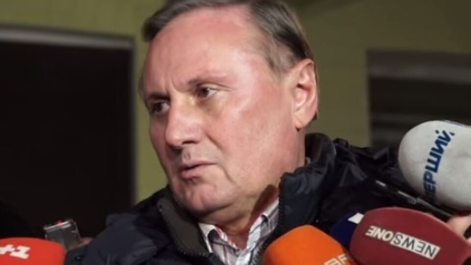Александру Ефремову выдвинуты подозрения по двум уголовным производствам