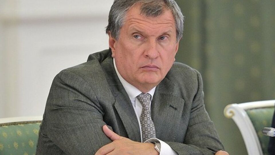 Игорь Сечин возглавляет "Роснефть" с 2012 года