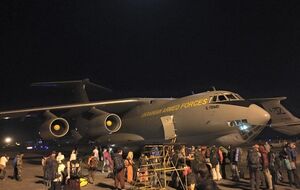 В общей сложности из Непала на Ил-76 вылетит почти сто человек, включая иностранных граждан