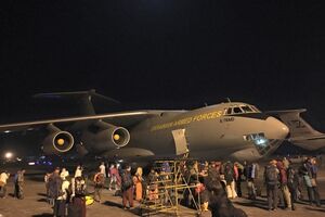 В общей сложности из Непала на Ил-76 вылетит почти сто человек, включая иностранных граждан