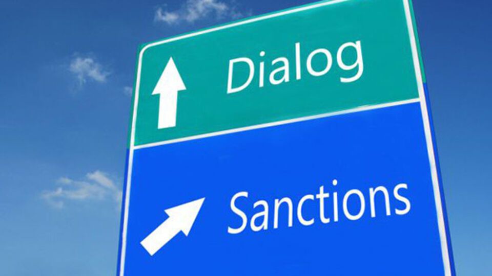 Европарламент намерен усилить санкции против России