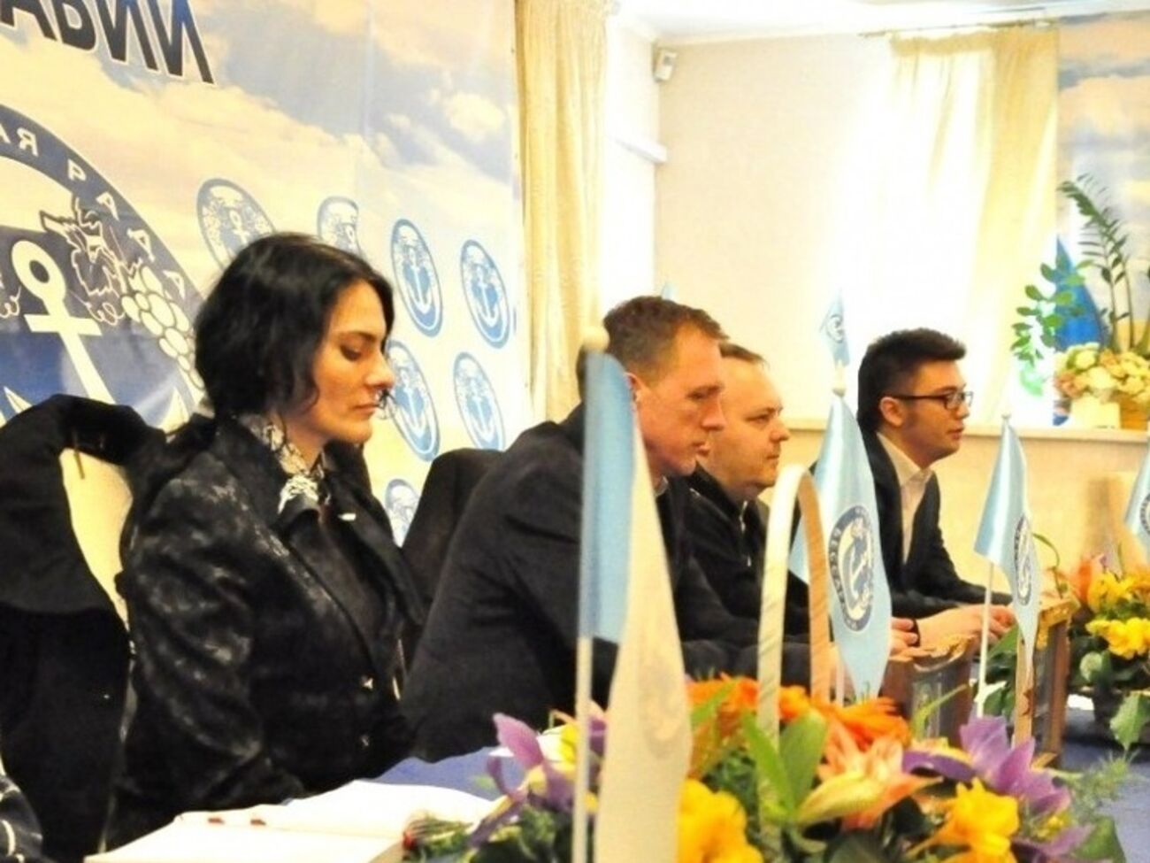 Пресс-конференция лидеров "Народной рады Бессарабии". (На фото Бузила первый справа)