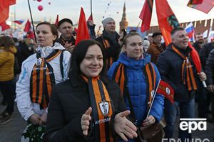 СМИ: За повторную демонстрацию георгиевской ленты в Латвии предлагают давать 15 суток