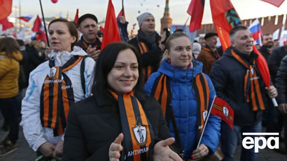 СМИ: За повторную демонстрацию георгиевской ленты в Латвии предлагают давать 15 суток