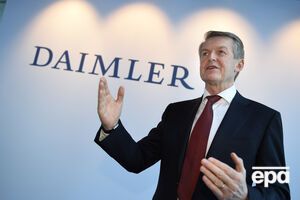 Компания Daimler выпустит на дороги самоуправляющиеся грузовики