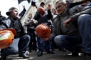 Компанию Ахметова подозревают в финансировании акций протеста шахтеров