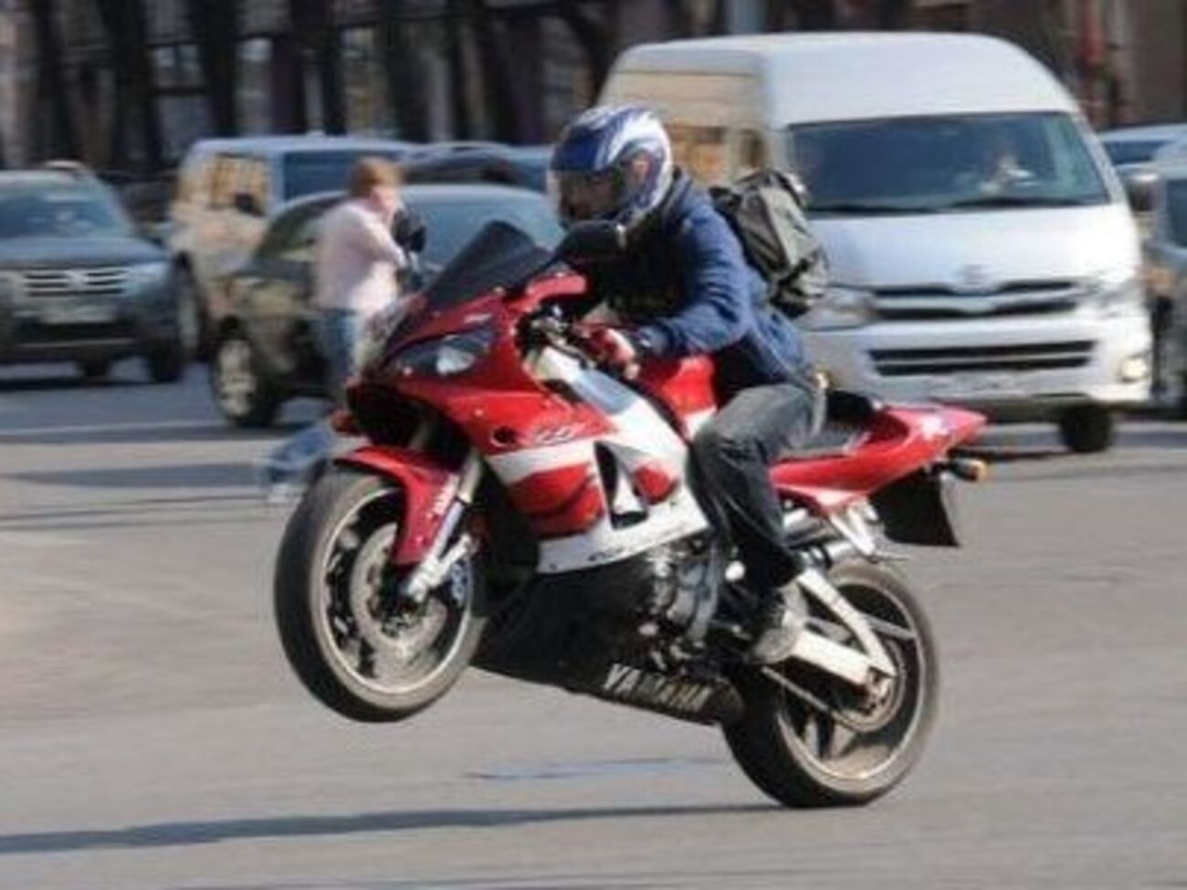 Иностранных мотоциклистов не пустили в Украину