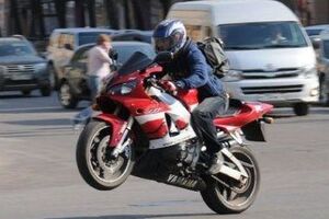 Иностранных мотоциклистов не пустили в Украину