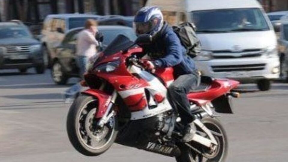 Иностранных мотоциклистов не пустили в Украину