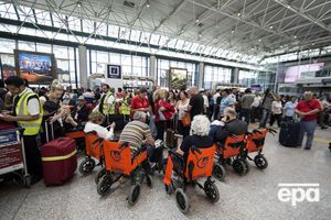 Огонь уничтожил несколько пунктов паспортного контроля и большую площадь магазинов Duty Free