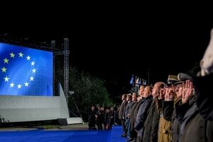 На мемориальном комплексе "Памятник "Героям Вестерплатте" прошла церемония памяти погибших во Второй мировой войне