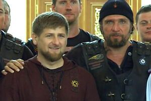 Кадыров: Горжусь своим другом, лидером "Ночных волков" Александром Залдостановым