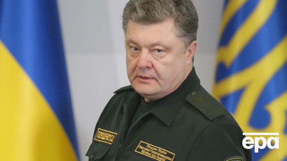 Порошенко заявил, что за время боевых действий на Донбассе погибли около 7 тыс. человек