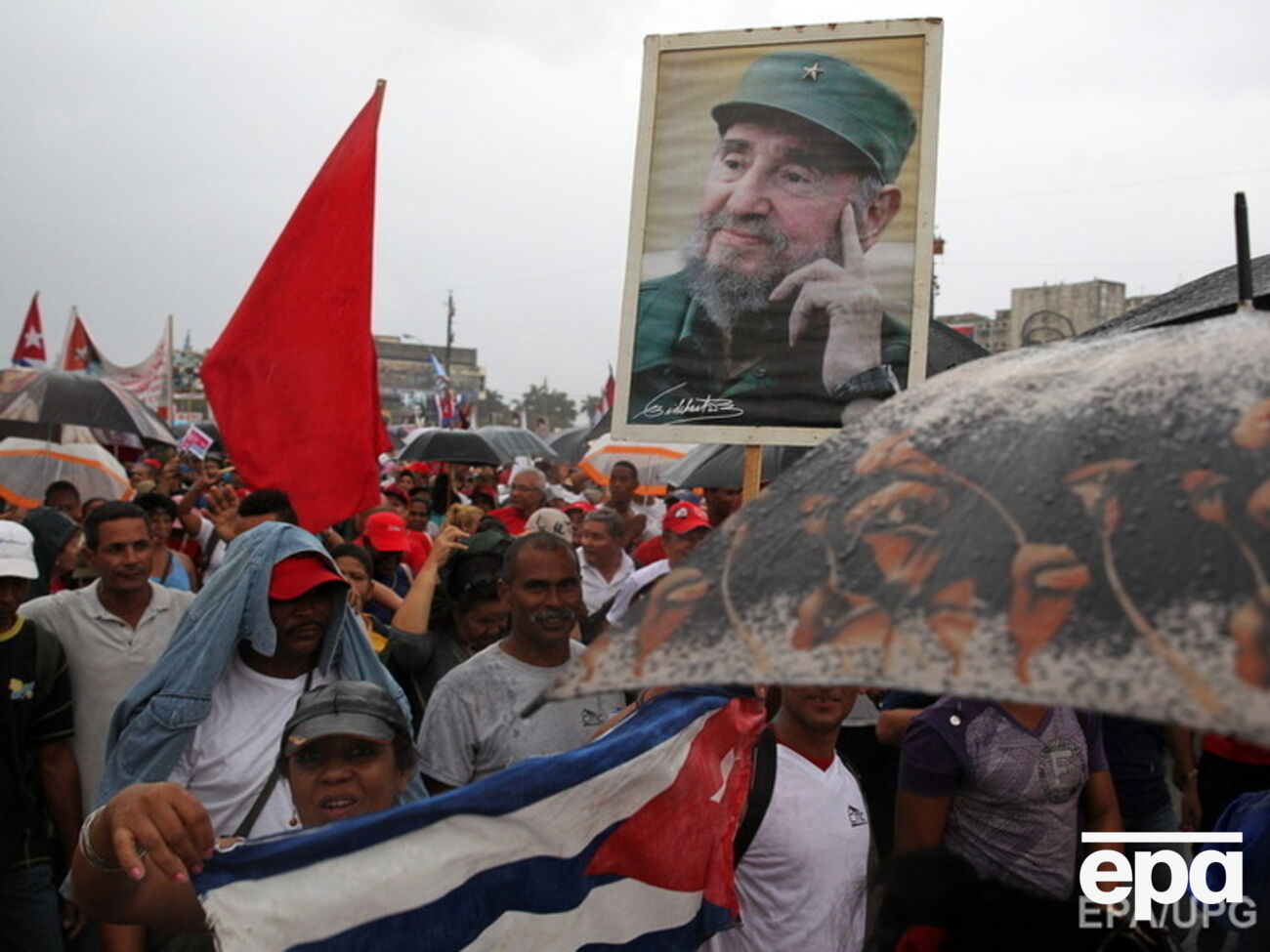 Санчес: Кастро скрывал свои романы и шикарный образ жизни, в том числе тот факт, что у него была роскошная яхта Aquarama II от кубинцев