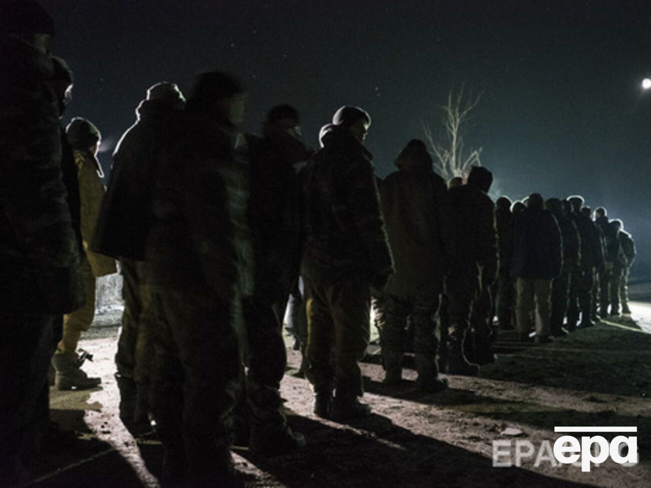 Из плена боевиков продолжают освобождать военных