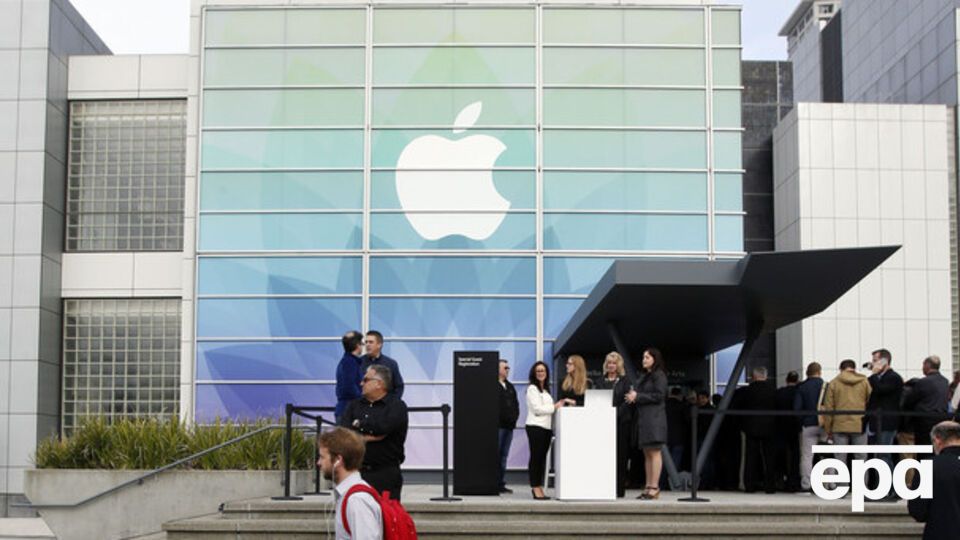 Компания собирает пользовательскую историю поиска, историю посещения страниц, информацию об установке и запуске тех или иных приложений, а также сведения о местоположении