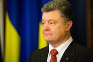 Порошенко провел телефонный разговор с премьером Швеции Левеном