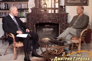 Владимир Меньшов: Эпизод из картины "Москва слезам не верит", где Алентова и Табаков раздевались, изначально был пооткровеннее