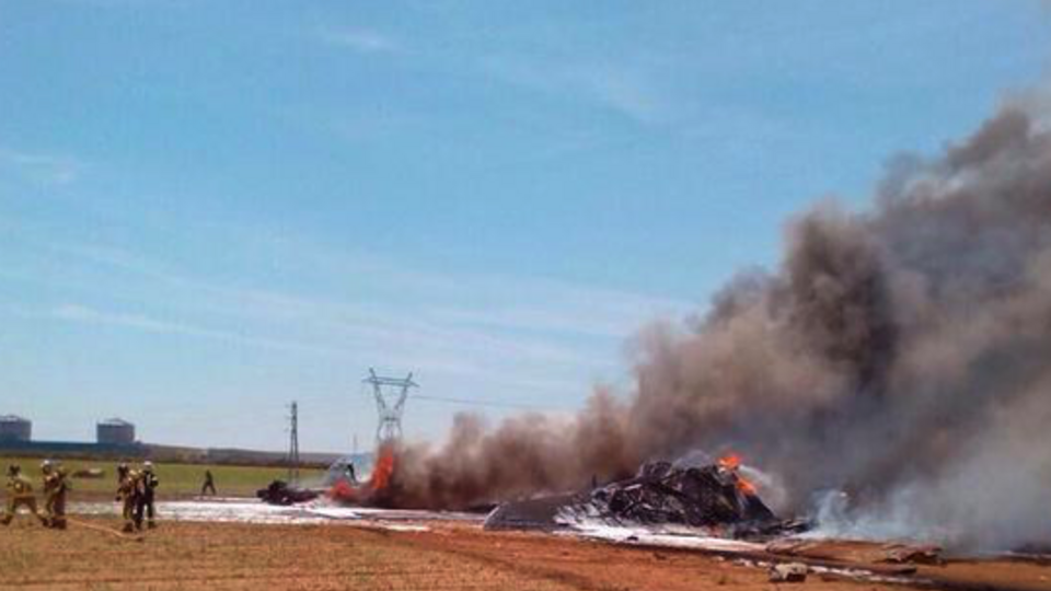 Самолет упал недалеко от Севильи