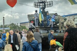 ОГА: Провокаций пророссийских сторонников, политических акций коммунистов и массового ношения георгиевских лент зафиксировано не было