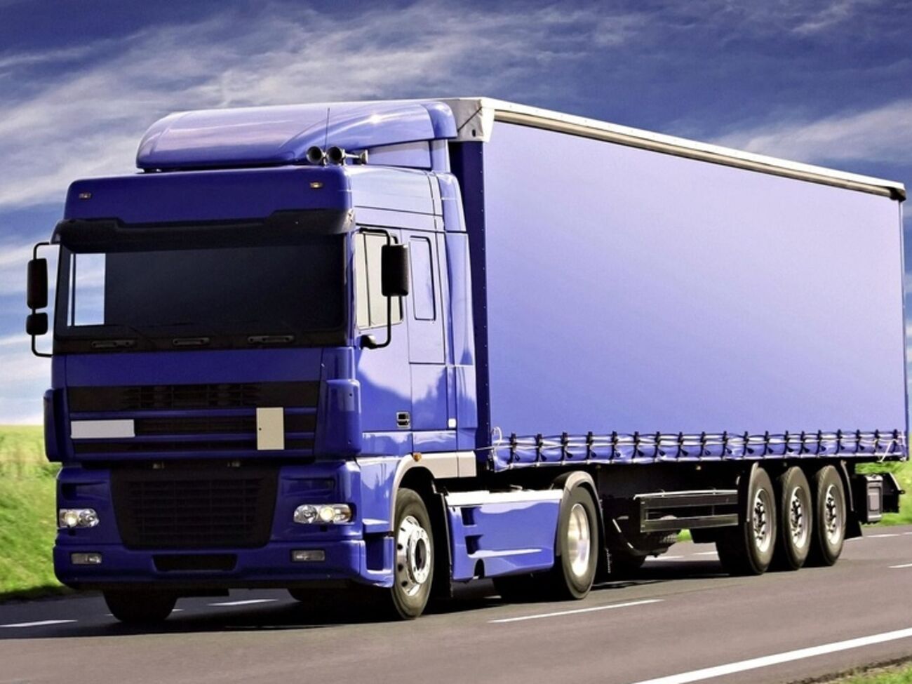 Грузовикам запретили ездить днем