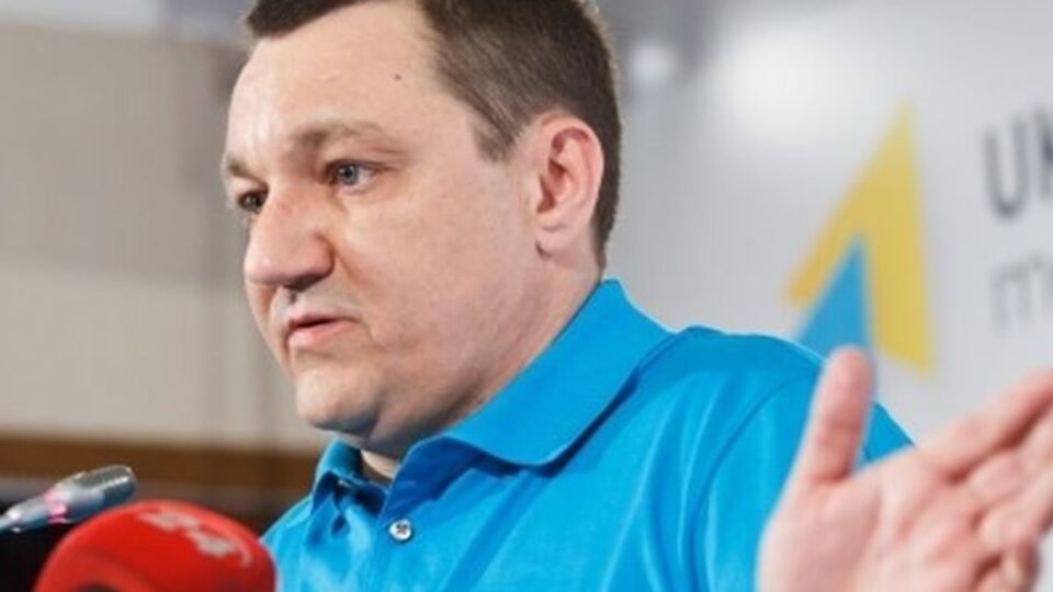 Тымчук: Боевики перебрасывают живую силу и бронетехнику