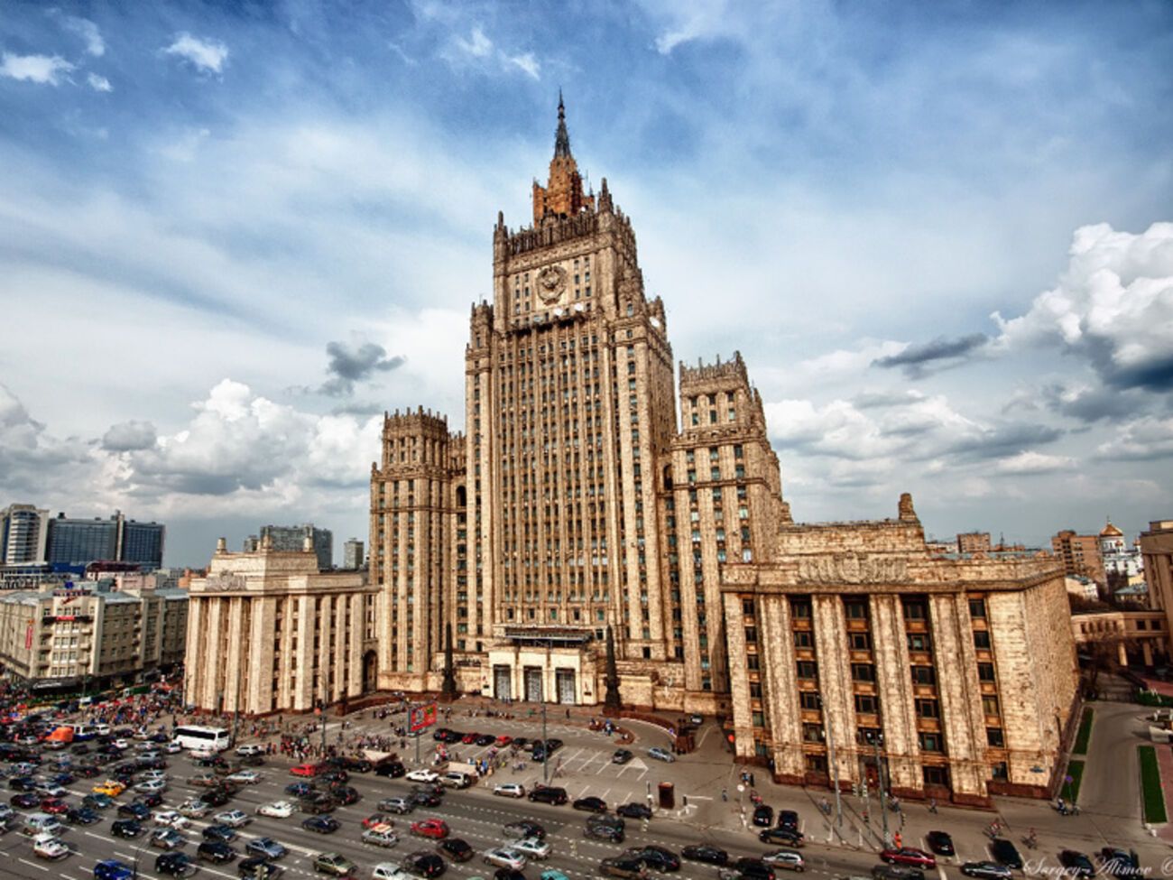 В МИД РФ назвали "черный список" зеркальной мерой на санкции ЕС и США