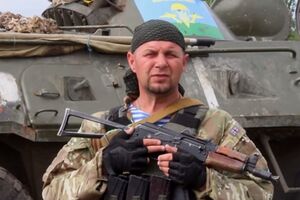 В ролике снялись восемь военных, которые находятся в зоне АТО на Донбассе