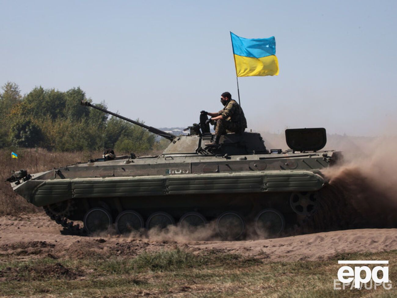 В Белгород-Днестровской РГА просят жителей сохранять спокойствие и взвешенно отнестись к перемещению военной техники по территории Одесской области