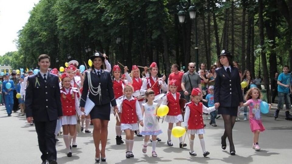 Празднование Дня защиты детей в Харькове