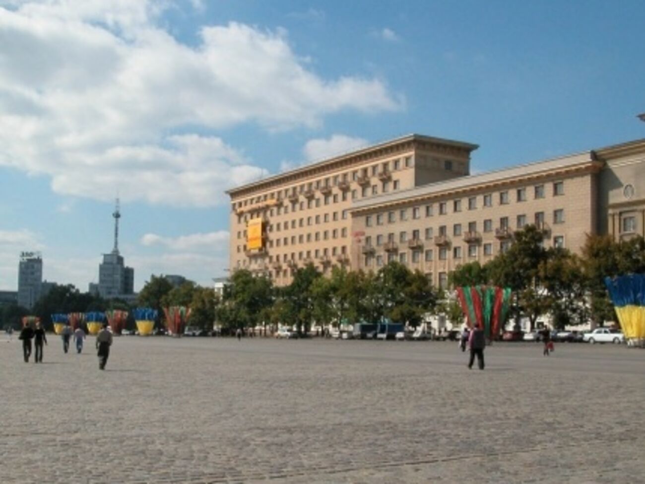 Неизвестный заминировал площадь Свободы