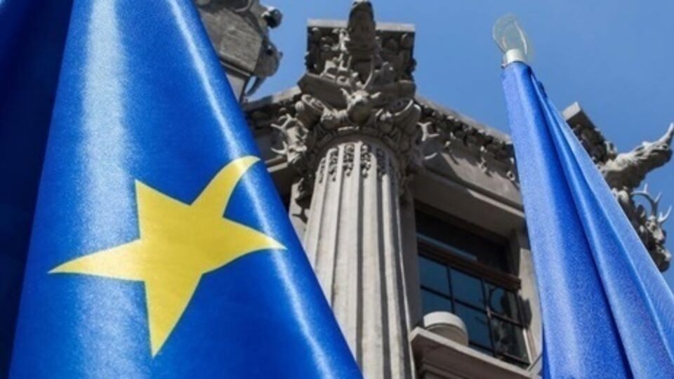 В резолюции Европарламента говорится о необходимости уважения Россией территориальной целостности и суверенитета Украины