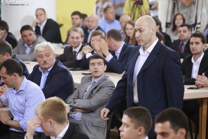 Дмитрий Гордон: Квартирная очередь в Киеве не двигается, участникам АТО мы тоже полноценно помочь не можем, но таким способом мы можем попытаться решить проблему