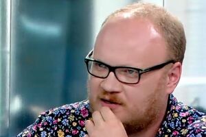 Олег Кашин сообщил, что из-за его позиции по Крыму с ним перестали общаться многие знакомые