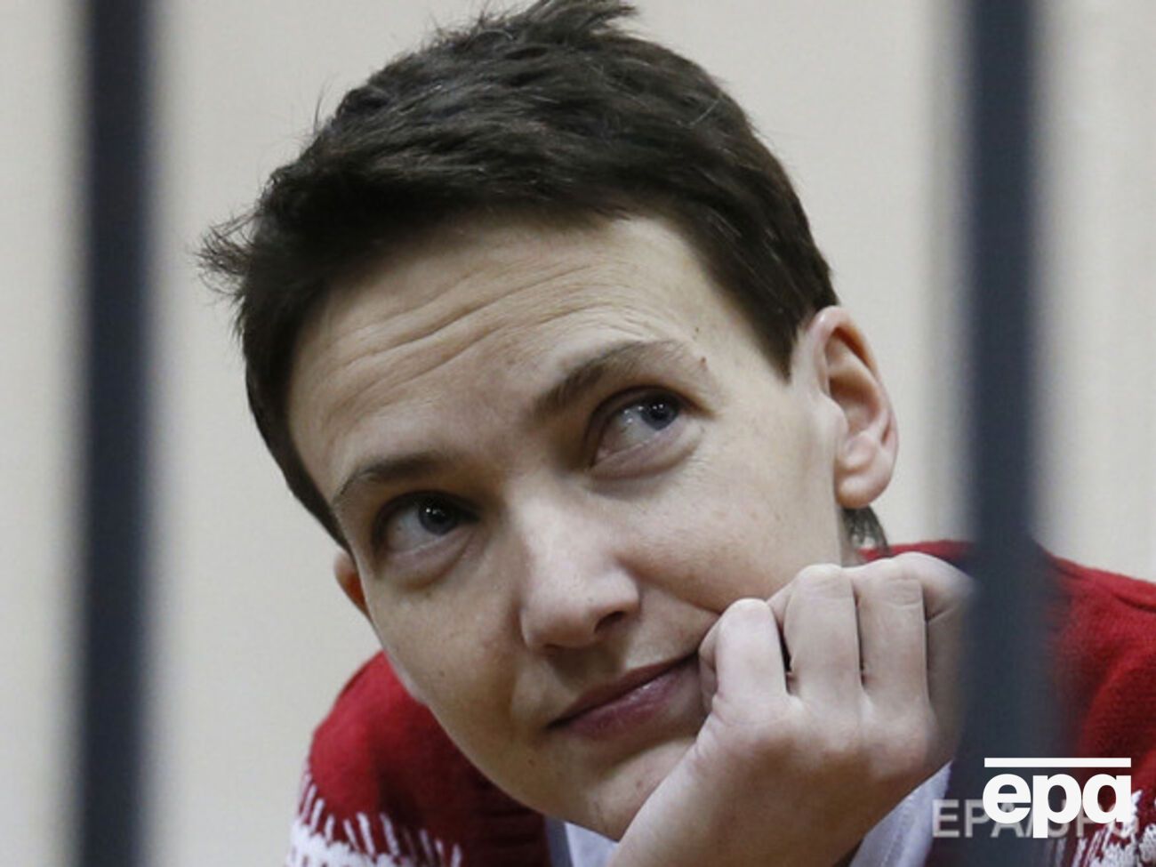 Надежду Савченко оставили под стражей до 30 сентября