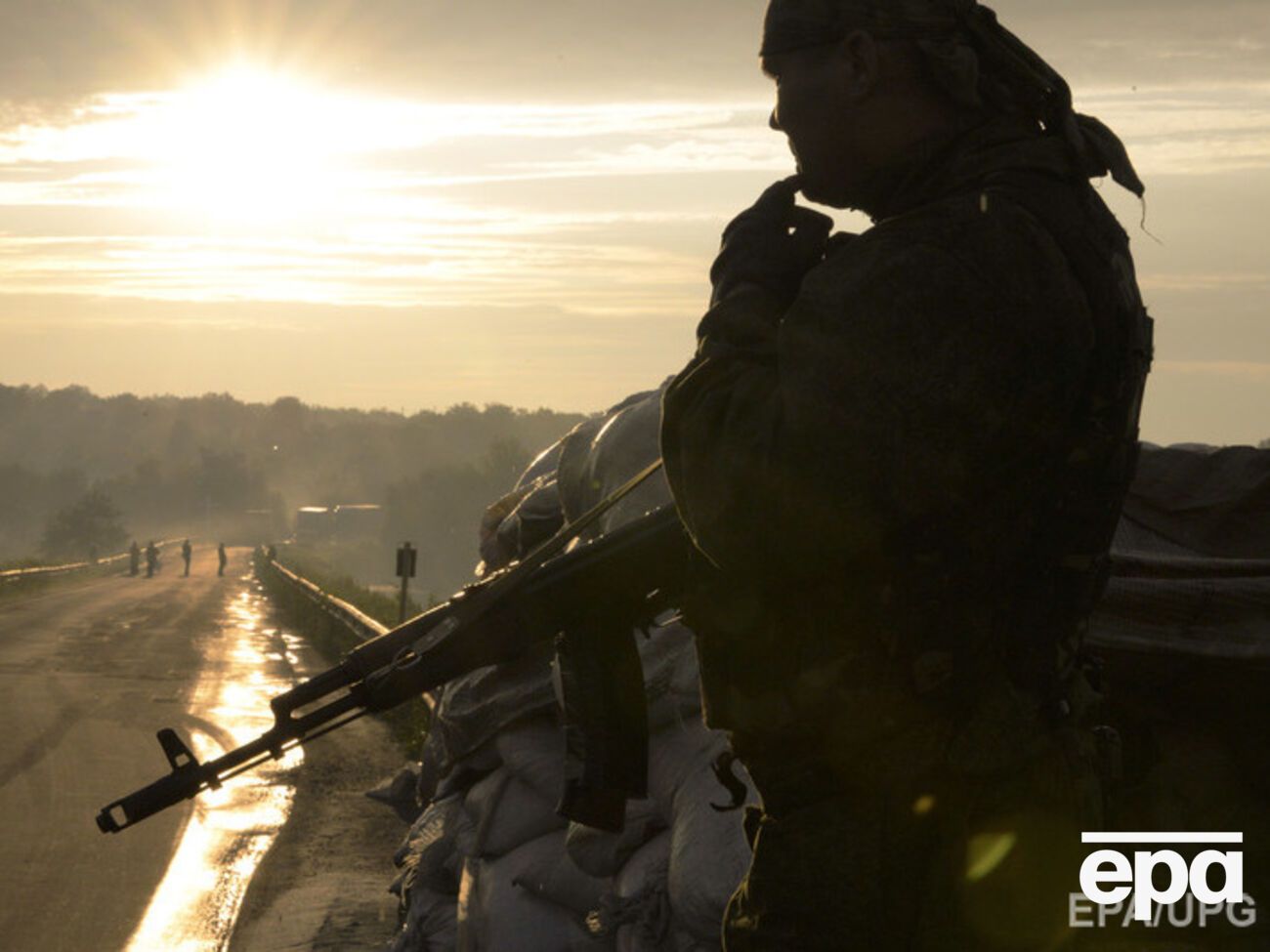 Огонь велся на всех направлениях