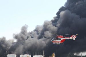 Нефтебаза под Киевом горит с 8 июня