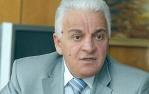 Хара: Ахметов командировал своих людей для давления на власть