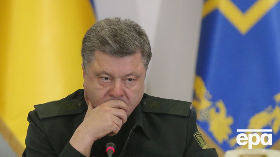 Петр Порошенко прогнозирует, что в ближайшее время Рада примет в первом чтении изменения в Конституцию