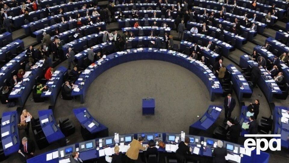 Европарламент обеспокоен ситуацией, сложившейся в Украине