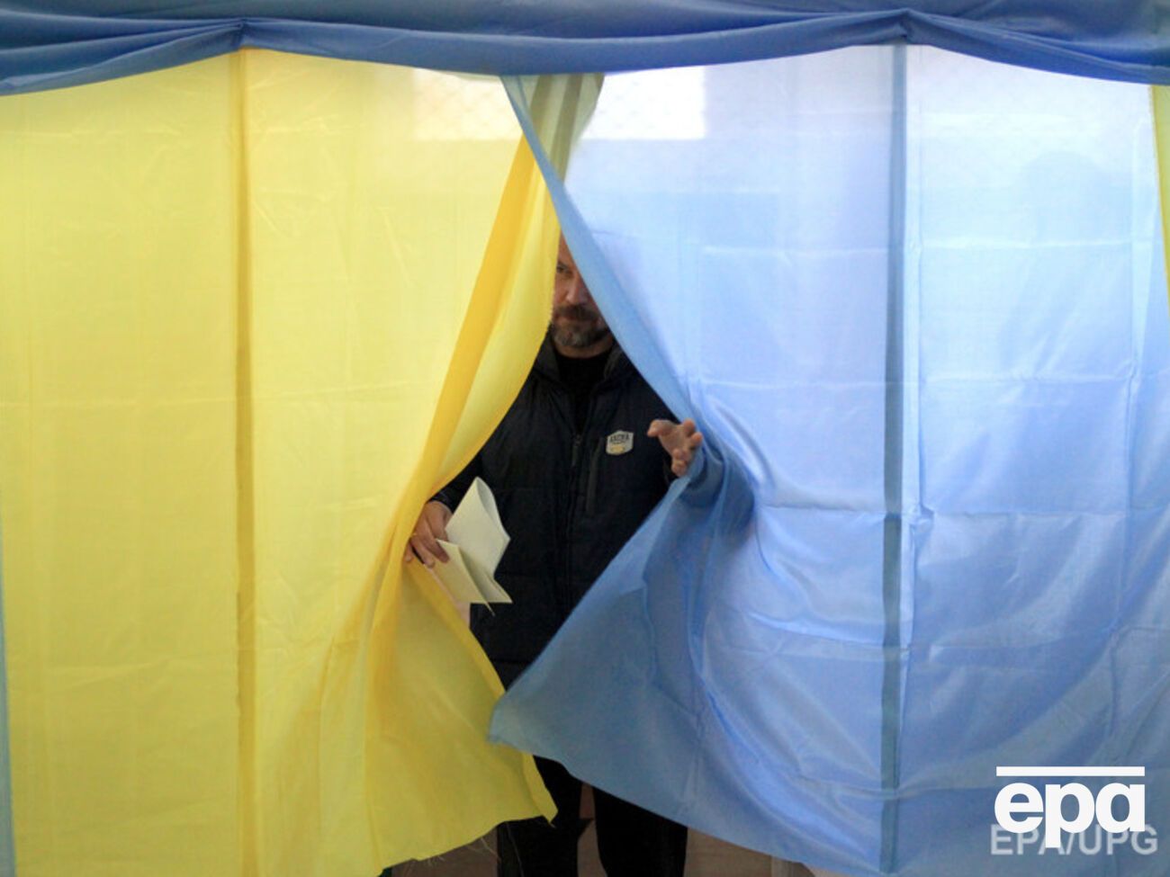 Украинцы не проголосовали бы за "Народный фронт", который был фаворитом на последних парламентских выборах