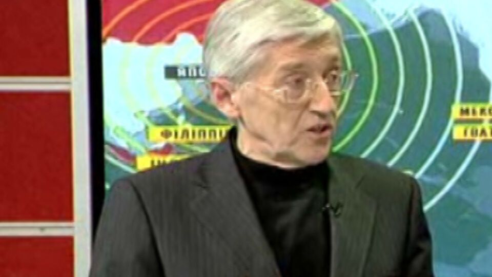 Сергей Парашин: Почему пожар на нефтебазе "БРСМ-Нафта" полтора часа тушили самостоятельно?