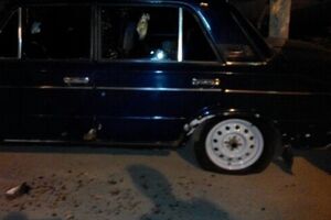 Нападавшие громили машины и резали людей