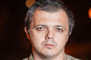 Семен Семенченко: Когда постоянно нас окружают враги, когда все время коварные ФСБ-шники лезут из всех майданов, злой враг точит ножи, власти гораздо проще работать