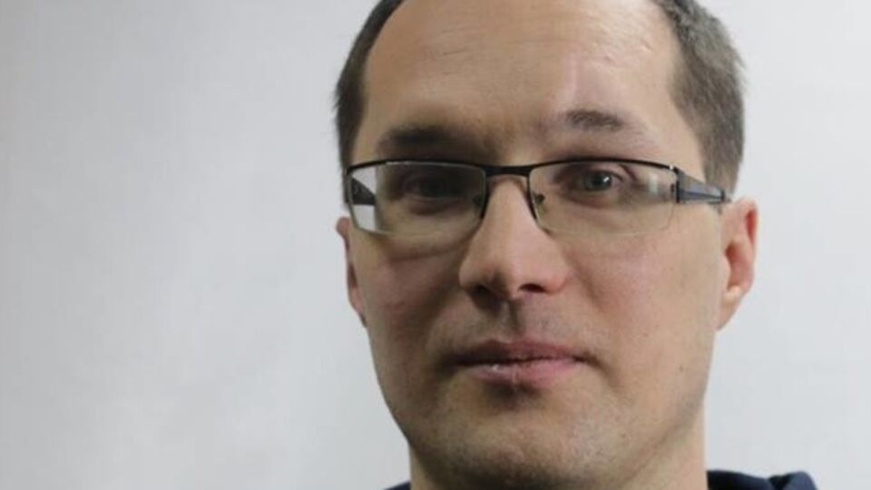 Юрий Бутусов: Противник занял угрожающую позицию и действительно может наступить. Но положение сохраняется больше года